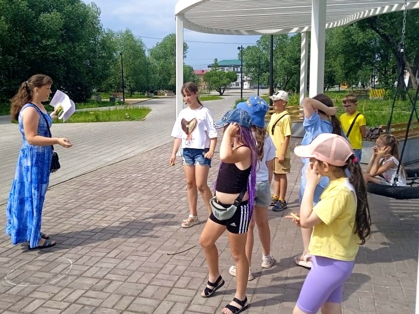 Read more about the article Час весёлых затей “Лето, солнце, сто фантазий”
