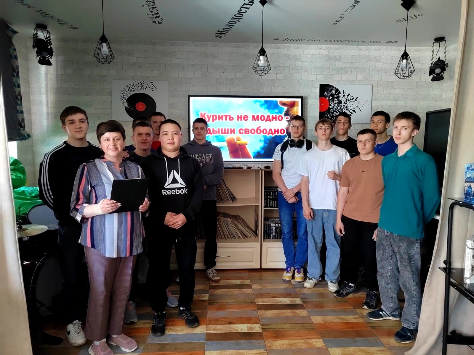 Read more about the article Информ-досье «Опасное наслаждение»