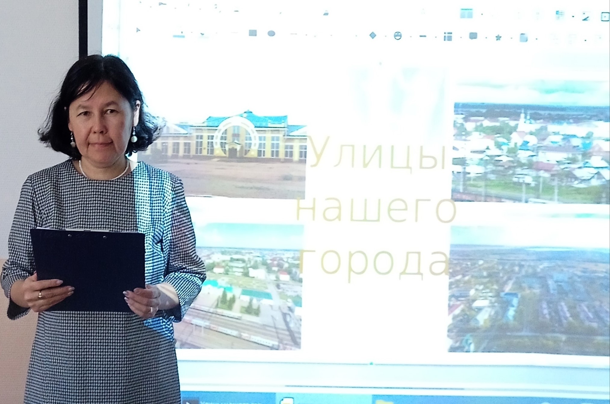 Read more about the article Библио–такси «Улицы нашего города»