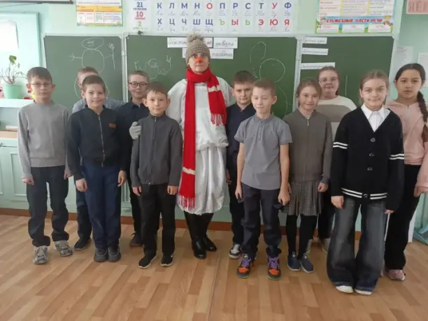 Read more about the article Зимняя игротека “Загадки от Снеговика”
