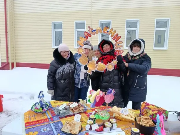 Read more about the article Уличные гуляния “Масленица по-библиотечному!”