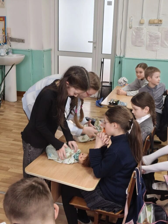 Read more about the article Конкурсная программа “Новые Золушки, или путь в принцессы”