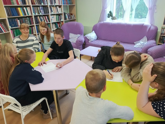 Read more about the article Исторический час “К истоку славянской письменности”